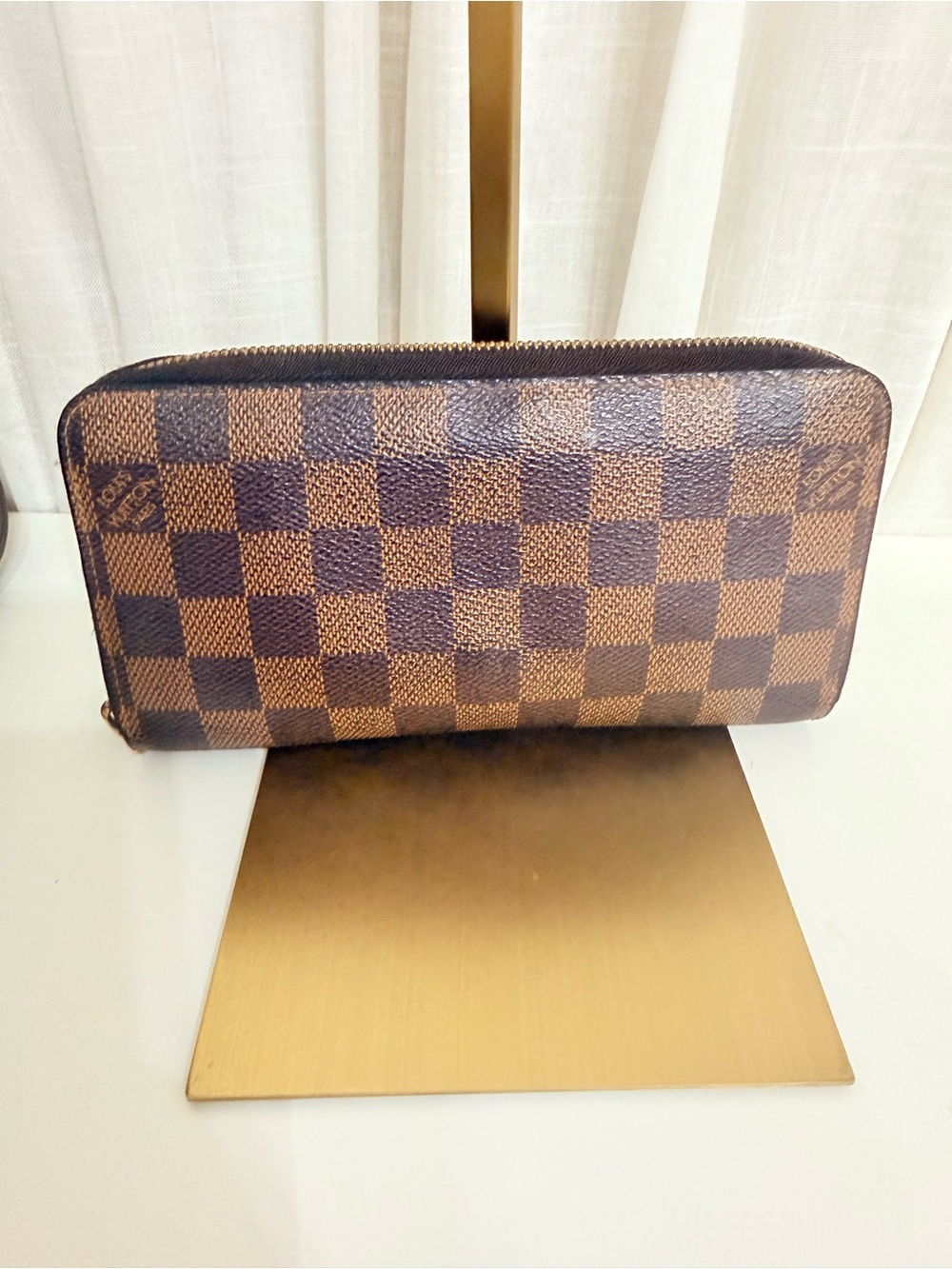 Louis Vuitton Damier Ebene Zippy Wallet Zip Around Wallet